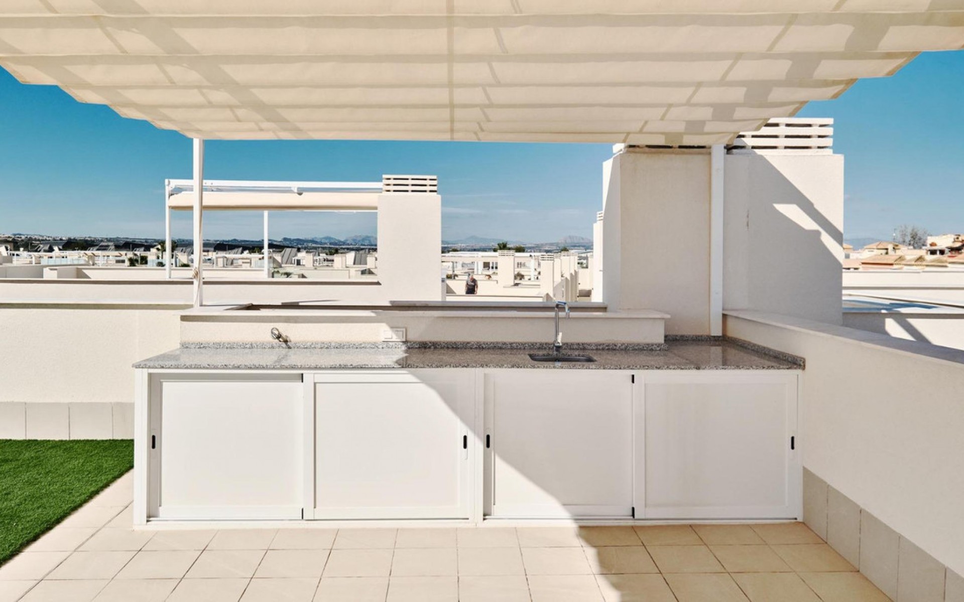 Resale - Apartment - Torrevieja - Torrevieja Centro