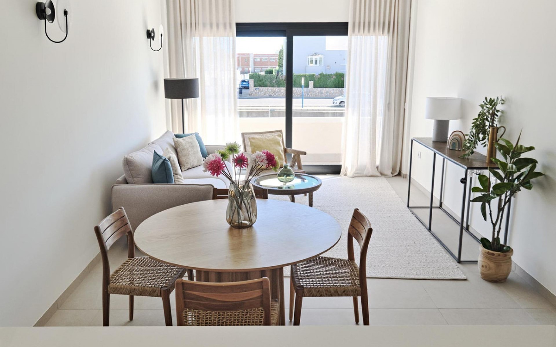 Resale - Apartment - Torrevieja - Torrevieja Centro