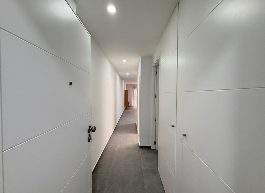 Resale - Apartment - Torrevieja - Torrevieja Centro