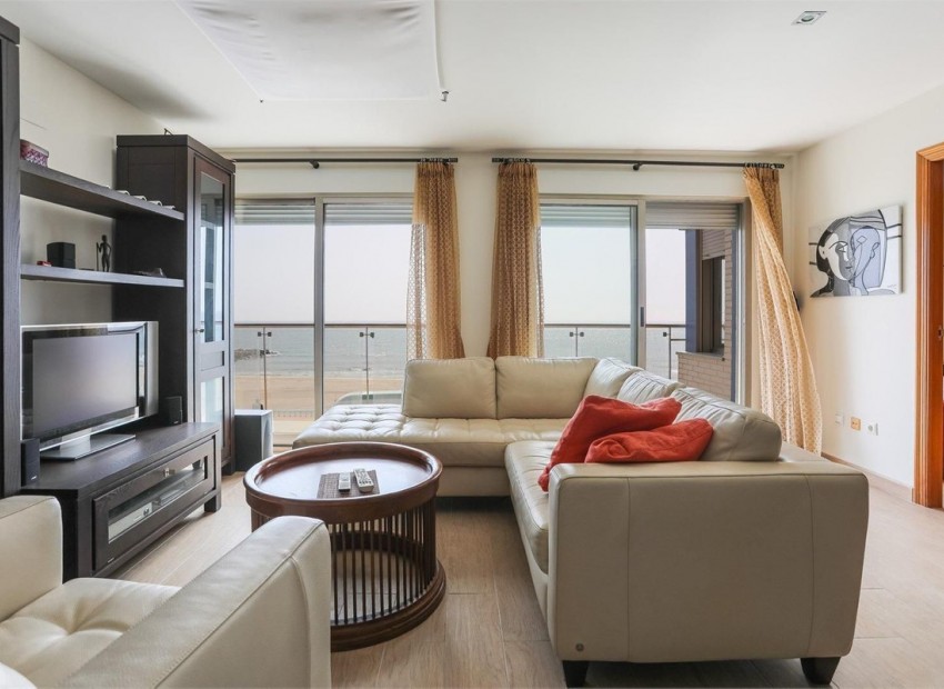 Resale - Apartment - Torrevieja - Torrevieja Centro