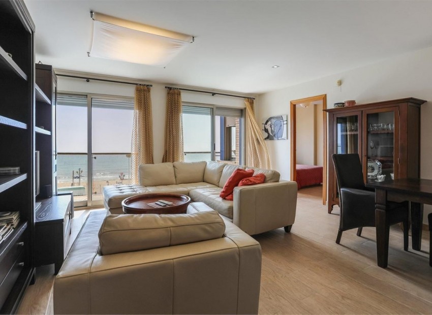 Resale - Apartment - Torrevieja - Torrevieja Centro