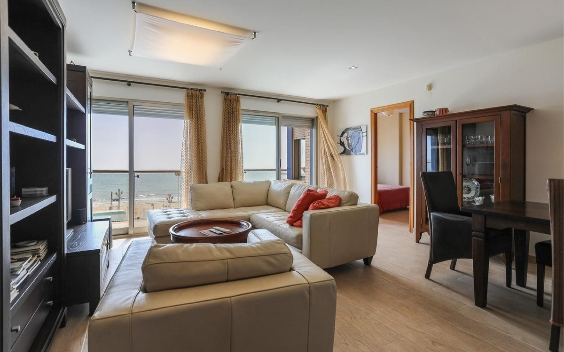 Resale - Apartment - Torrevieja - Torrevieja Centro