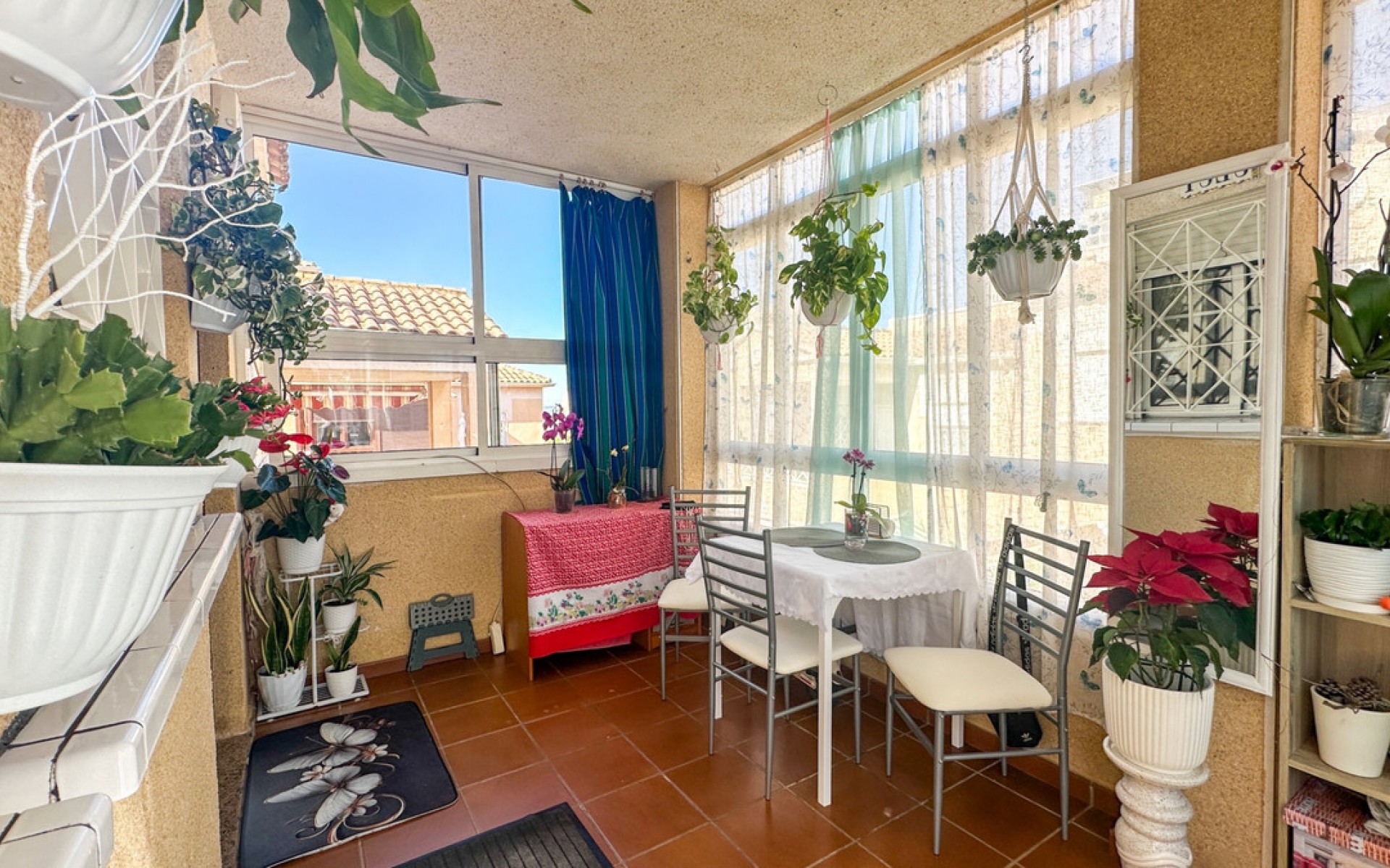 Resale - Apartment - Torrevieja - Torrevieja Centro