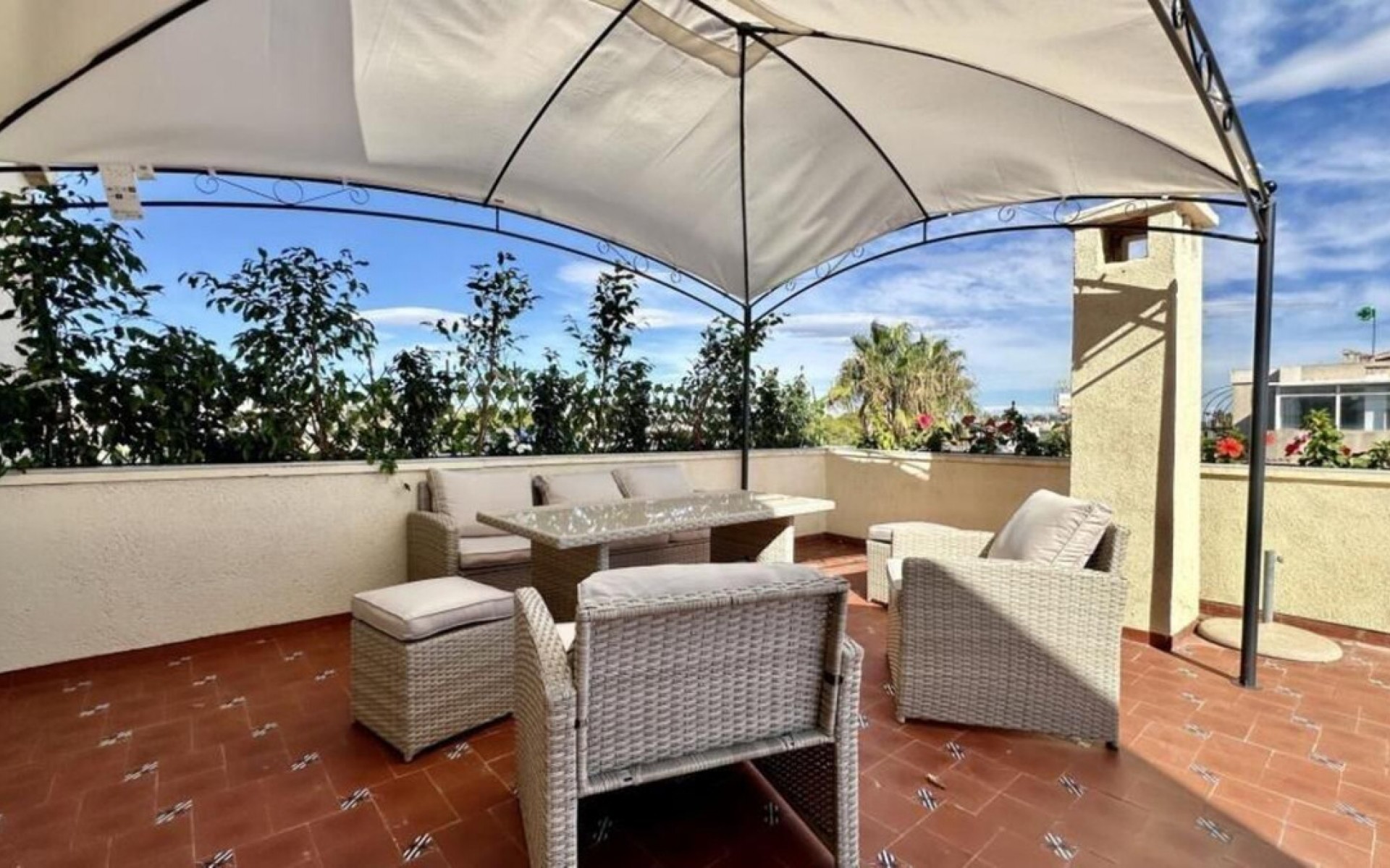 Resale - Apartment - Torrevieja - Torrevieja Centro