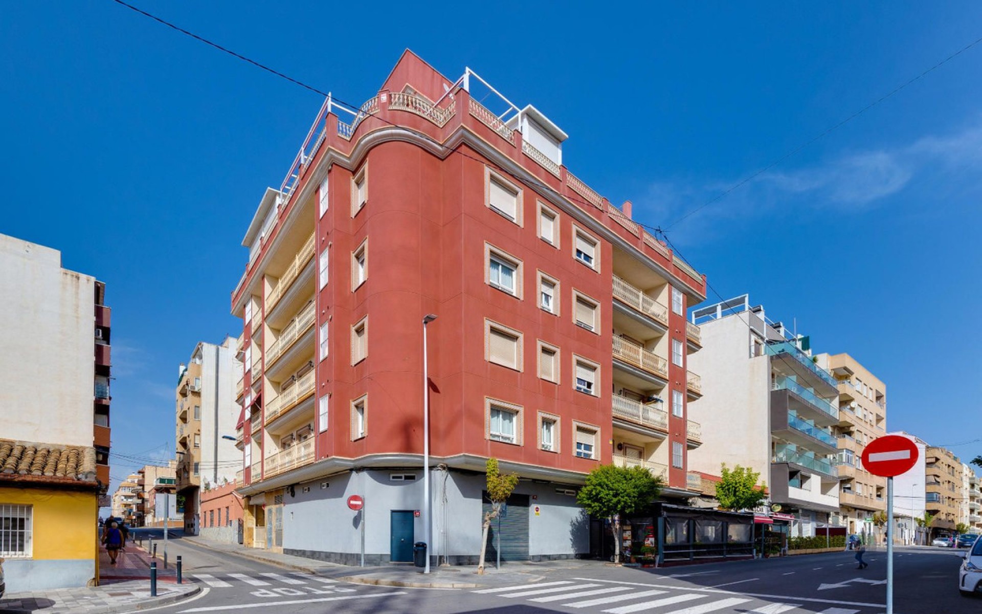 Resale - Apartment - Torrevieja - Torrevieja Centro