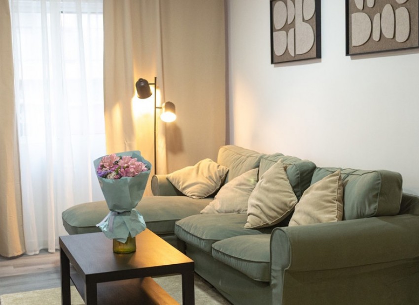 Resale - Apartment - Torrevieja - Torrevieja Centro