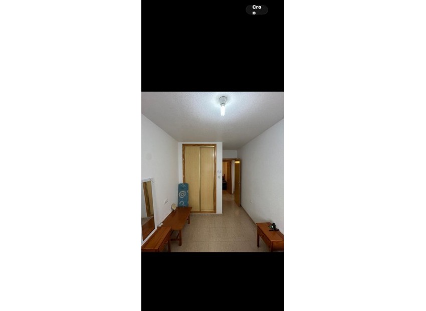 Resale - Apartment - Torrevieja - Torrevieja Centro