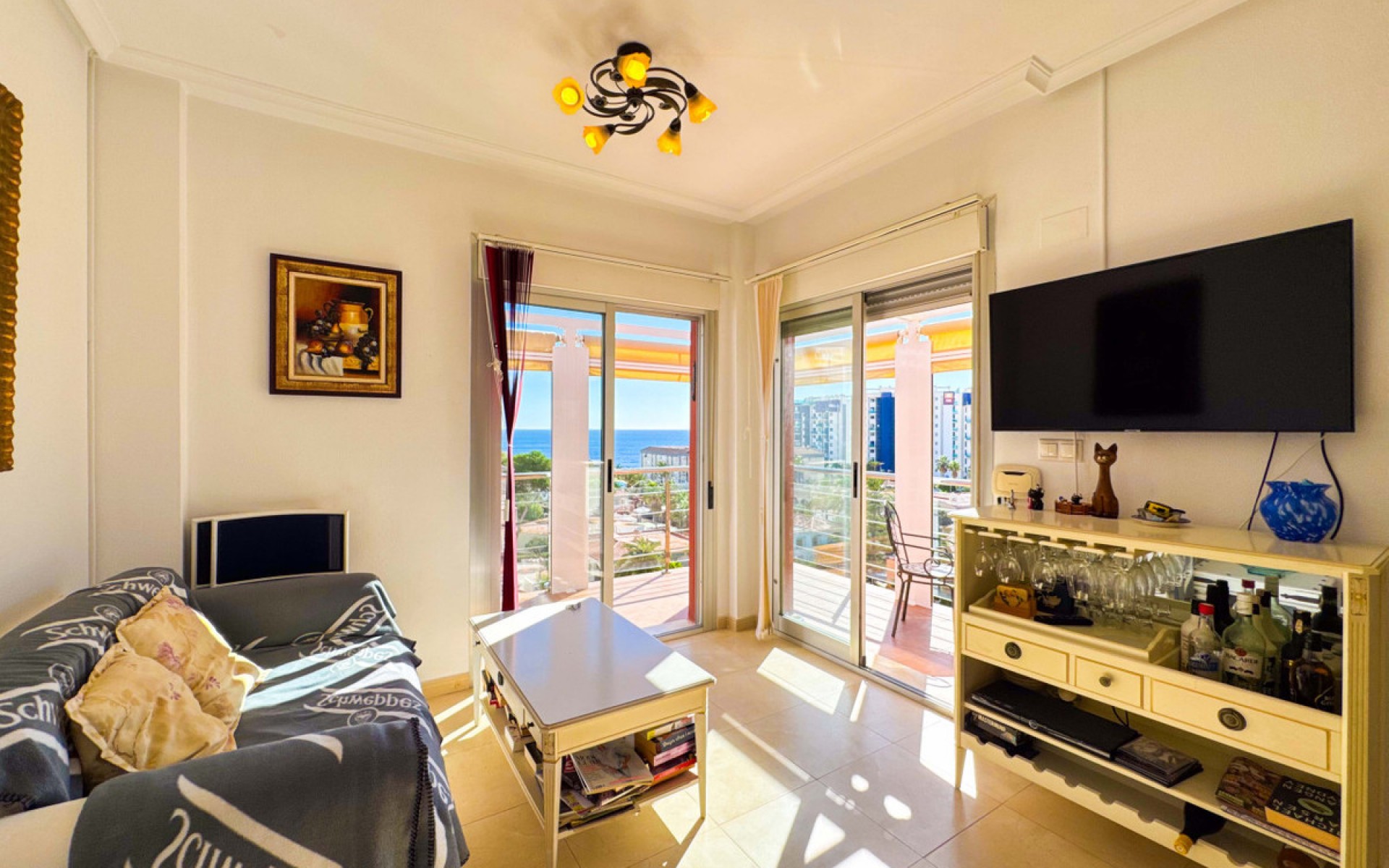 Resale - Apartment - Torrevieja - Torrevieja Centro