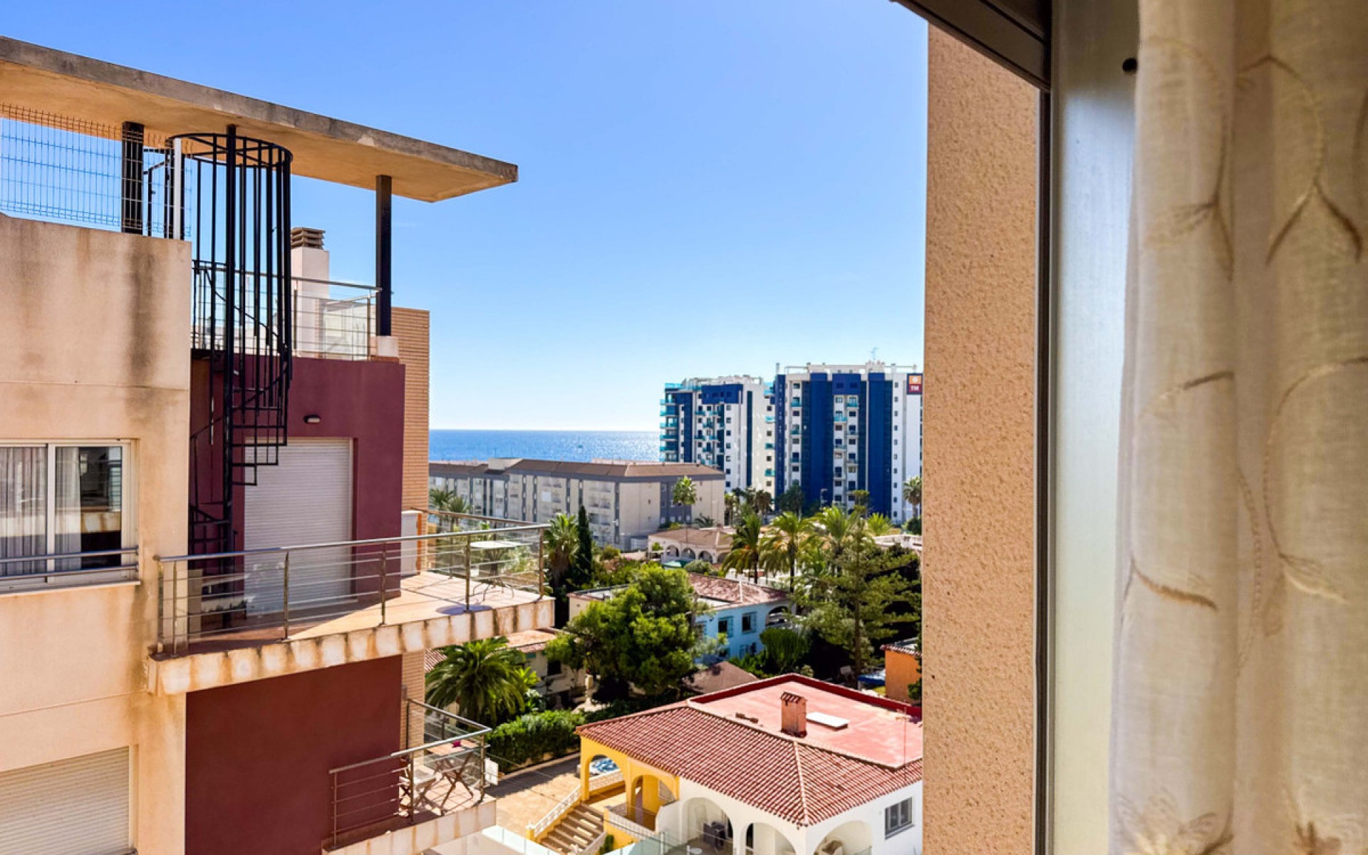 Resale - Apartment - Torrevieja - Torrevieja Centro