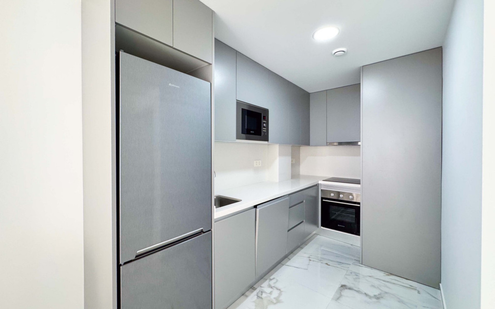 Resale - Apartment - Torrevieja - Torrevieja Centro