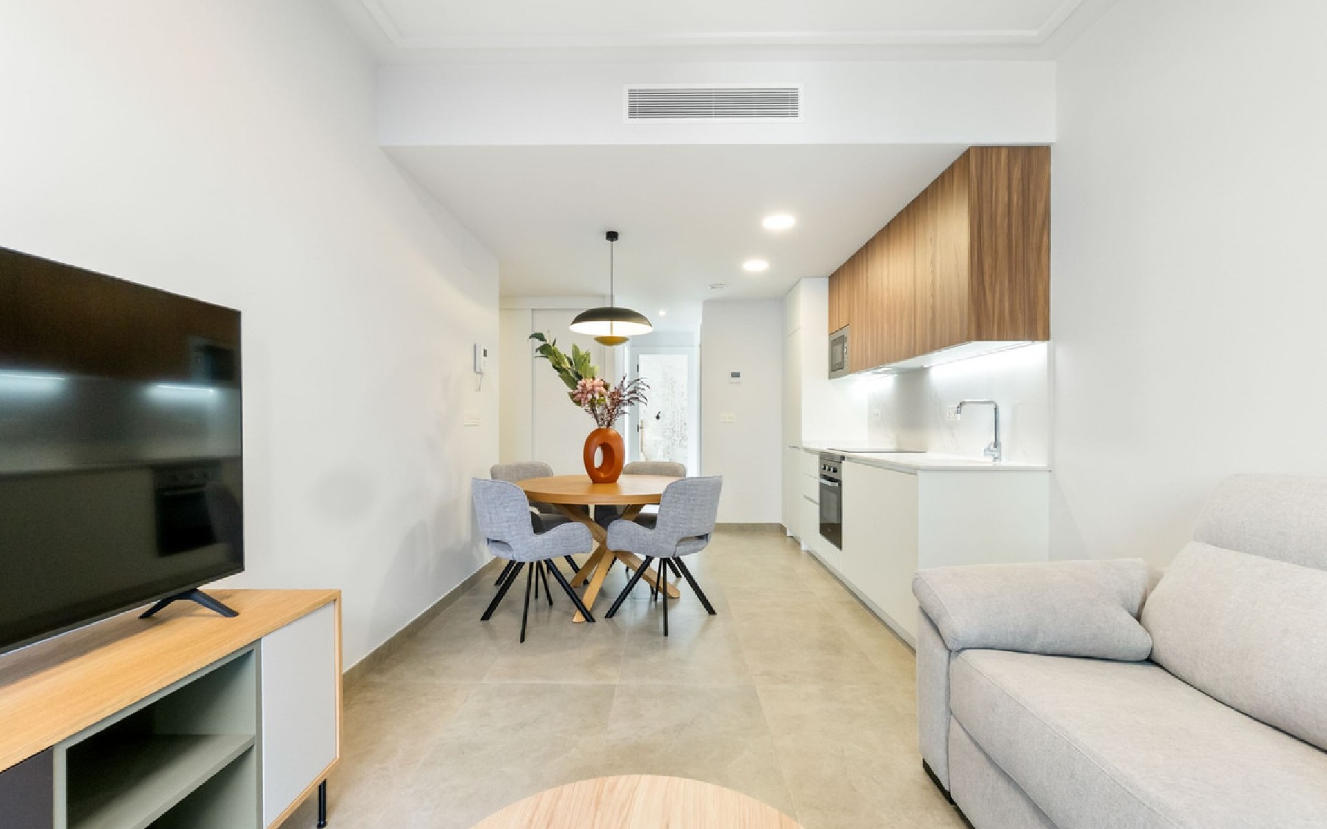 Resale - Apartment - Torrevieja - Torrevieja Centro