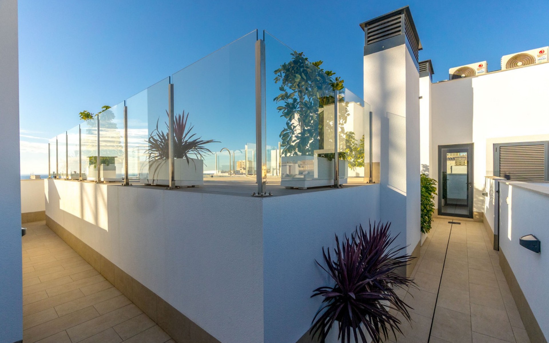 Resale - Apartment - Torrevieja - Torrevieja Centro