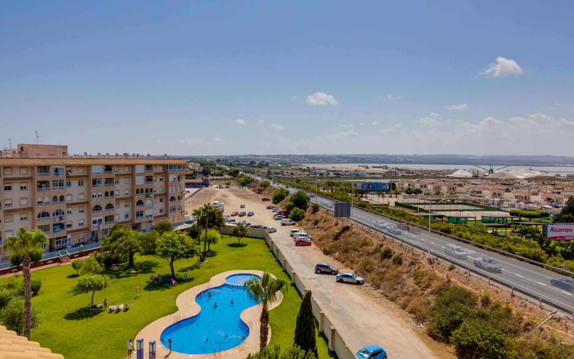 Resale - Apartment - Torrevieja - Torrevieja Centro