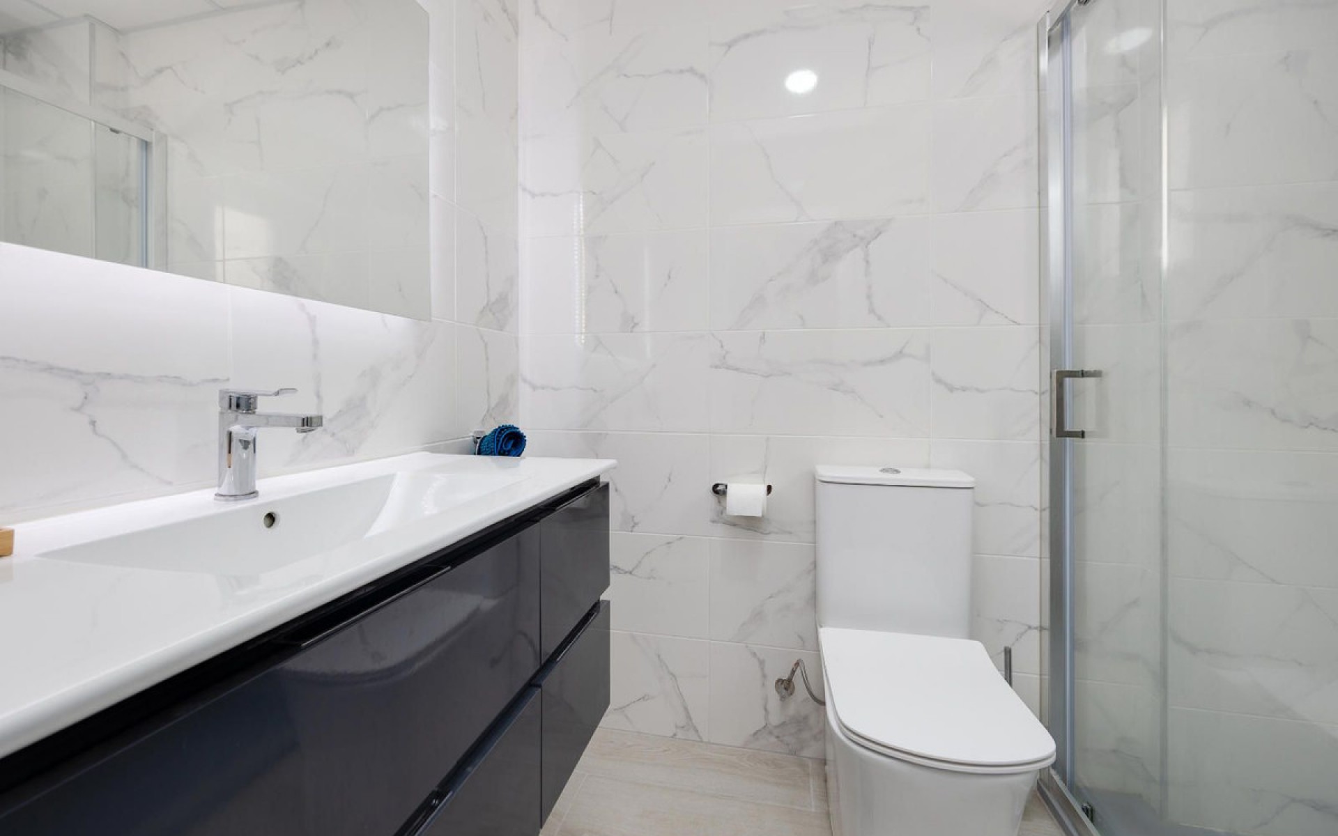 Resale - Apartment - Torrevieja - Torrevieja Centro