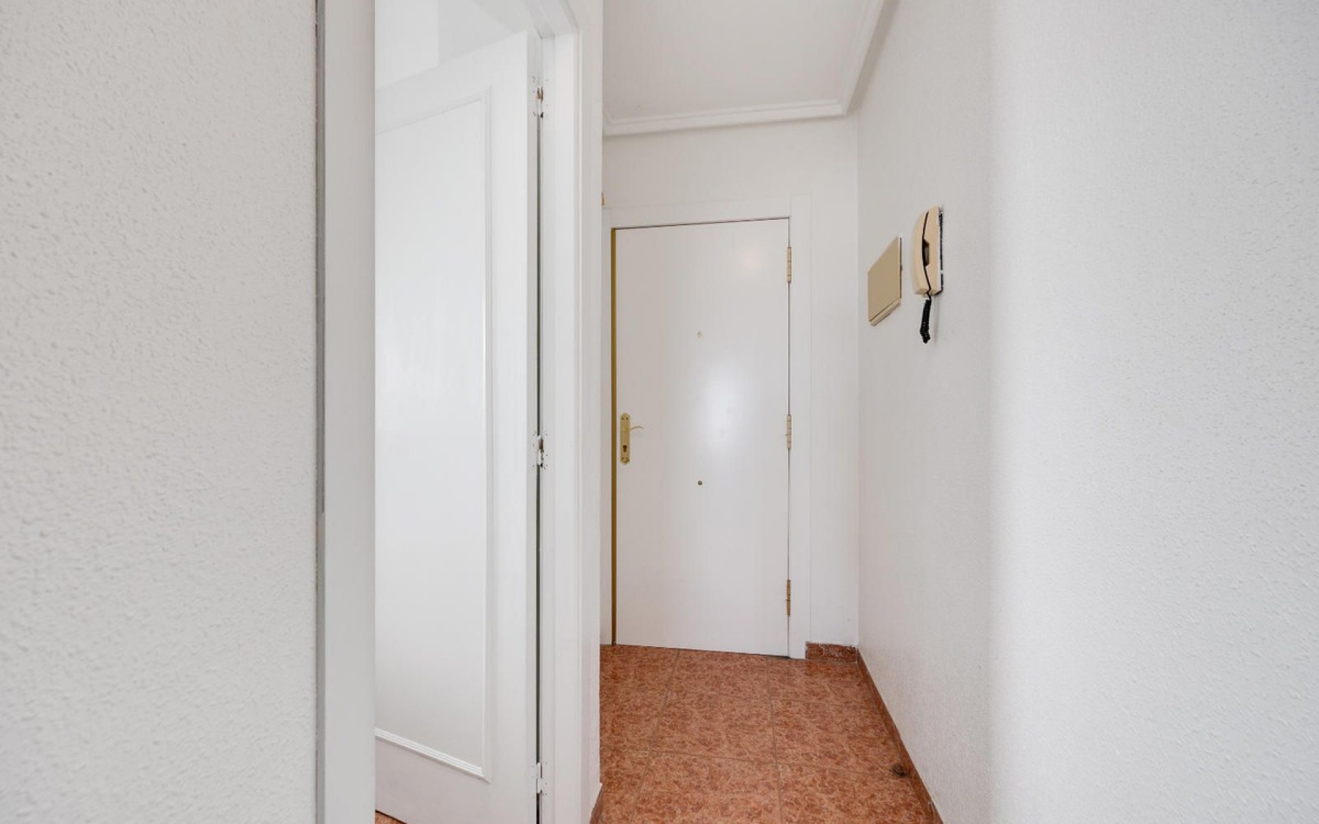 Resale - Apartment - Torrevieja - Torrevieja Centro