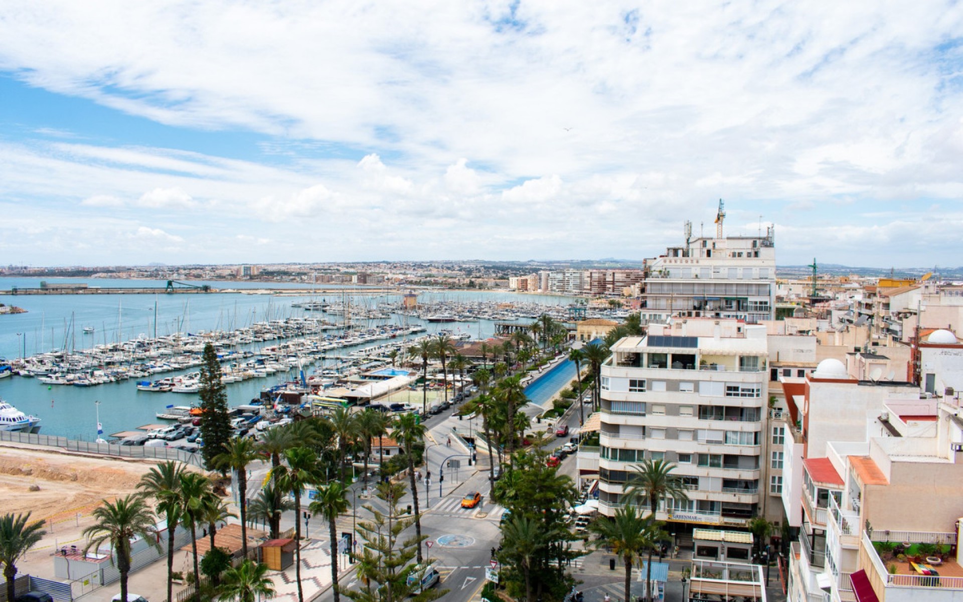 Resale - Apartment - Torrevieja - Torrevieja Centro