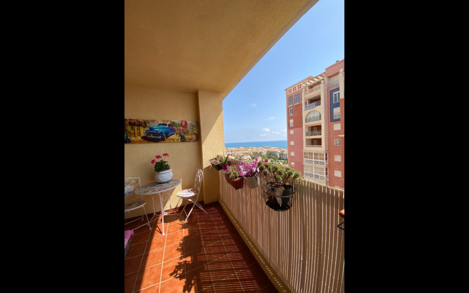 Resale - Apartment - Torrevieja - Torrevieja Centro