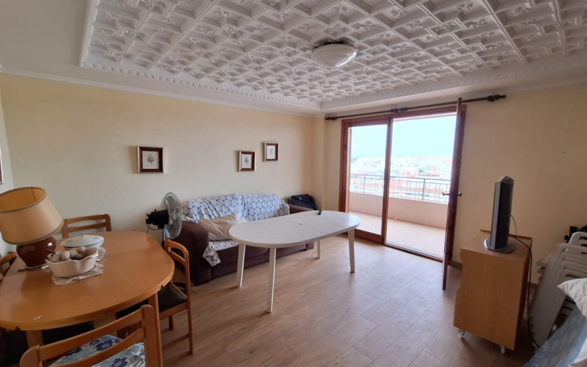 Resale - Apartment - Torrevieja - Torrevieja Centro
