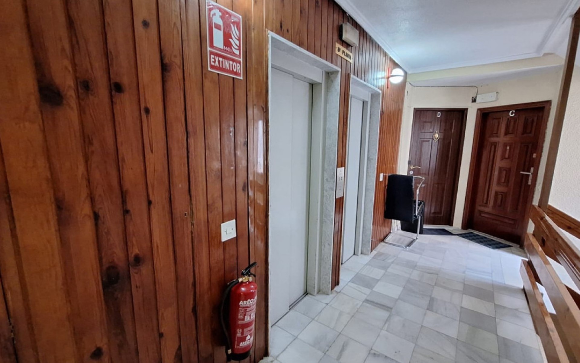 Resale - Apartment - Torrevieja - Torrevieja Centro