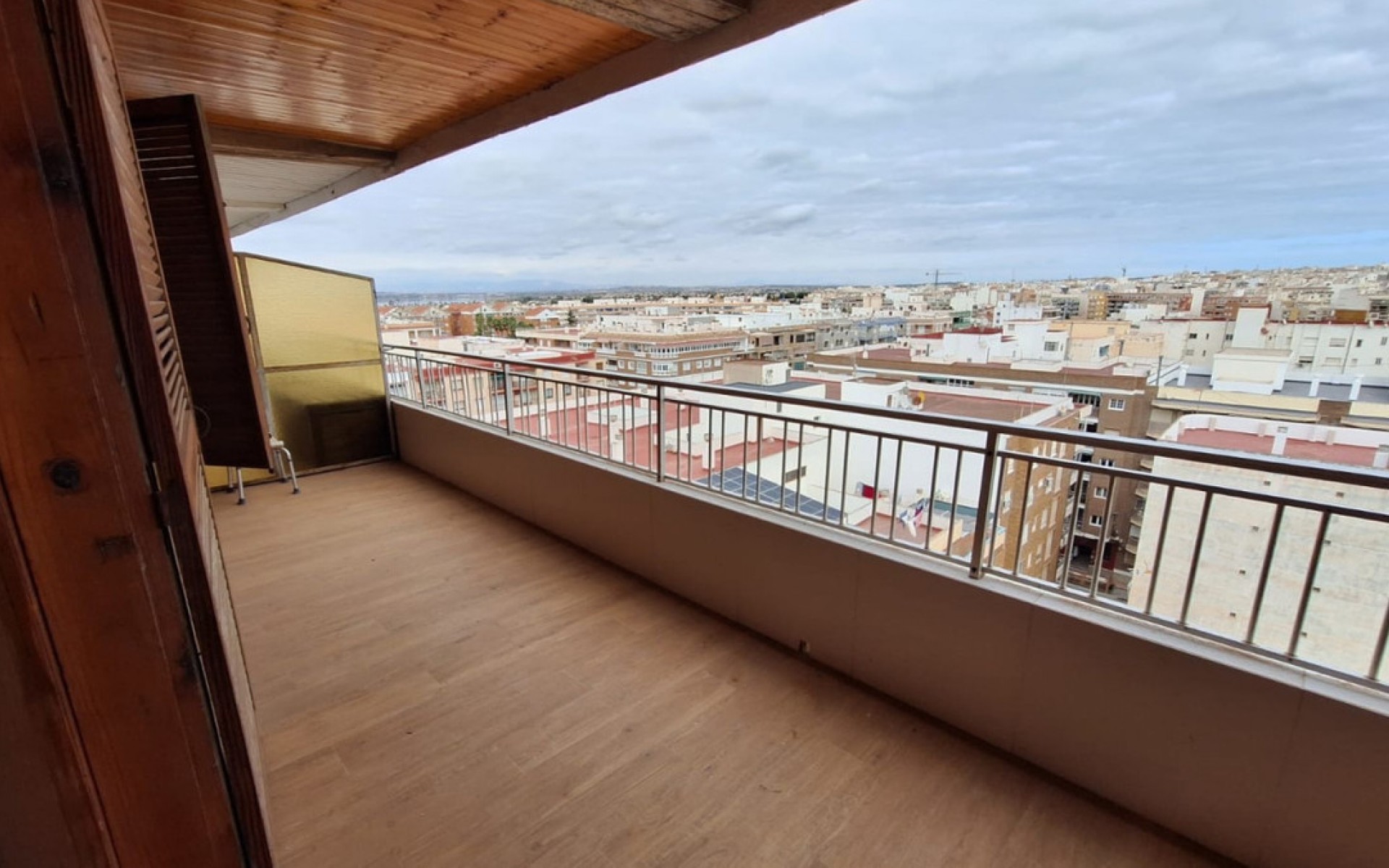 Resale - Apartment - Torrevieja - Torrevieja Centro
