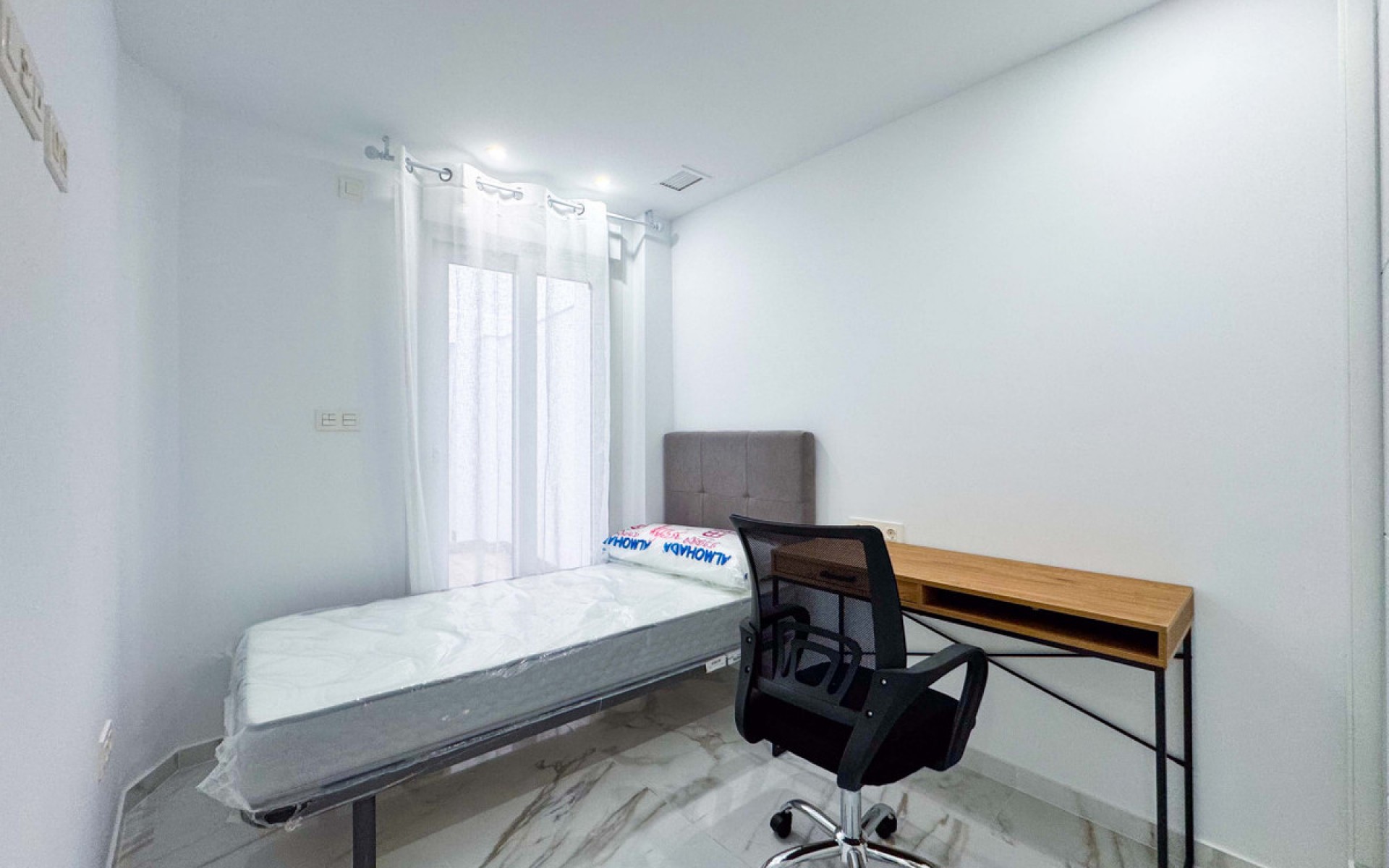 Resale - Apartment - Torrevieja - Torrevieja Centro