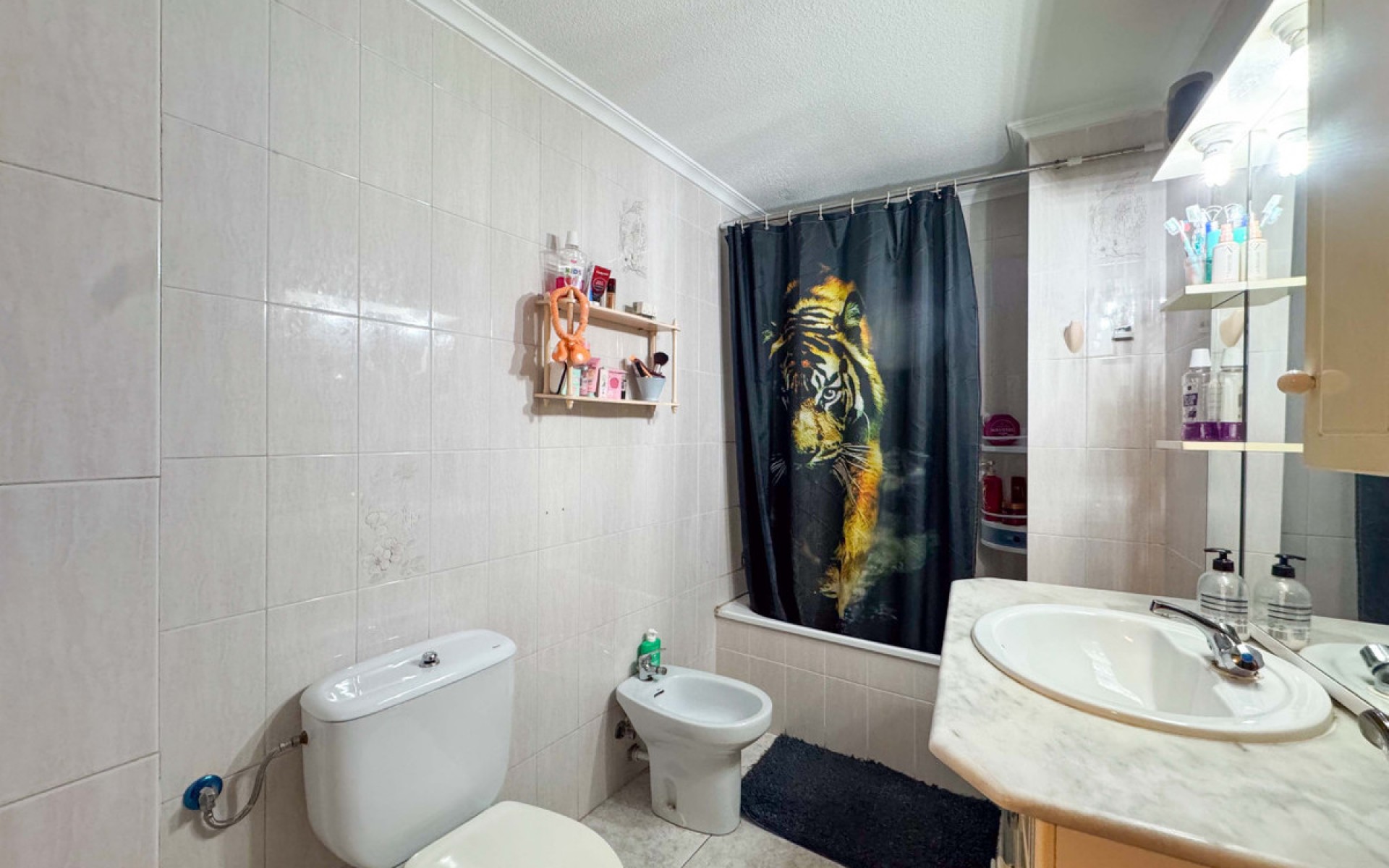 Resale - Apartment - Torrevieja - Torrevieja Centro