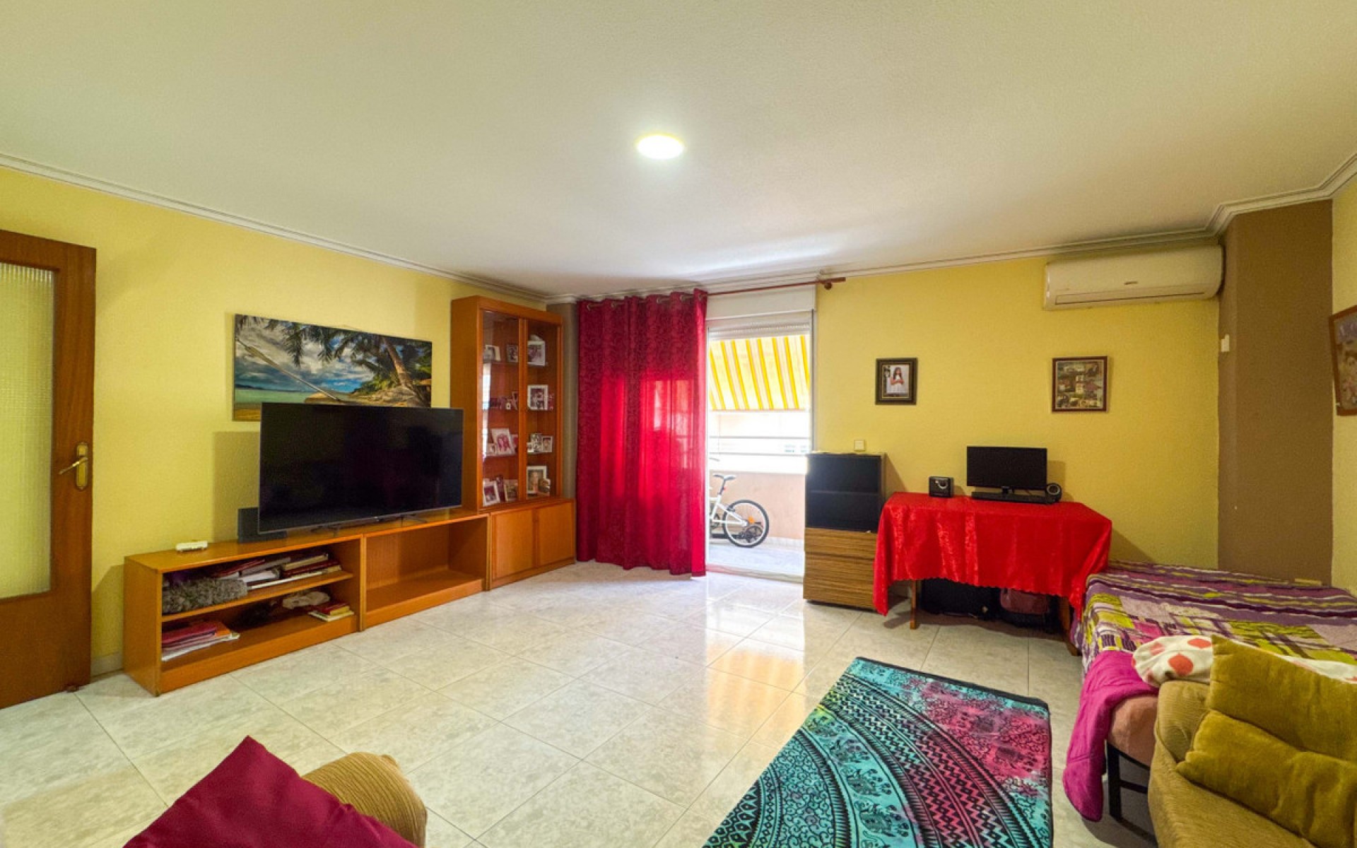 Resale - Apartment - Torrevieja - Torrevieja Centro