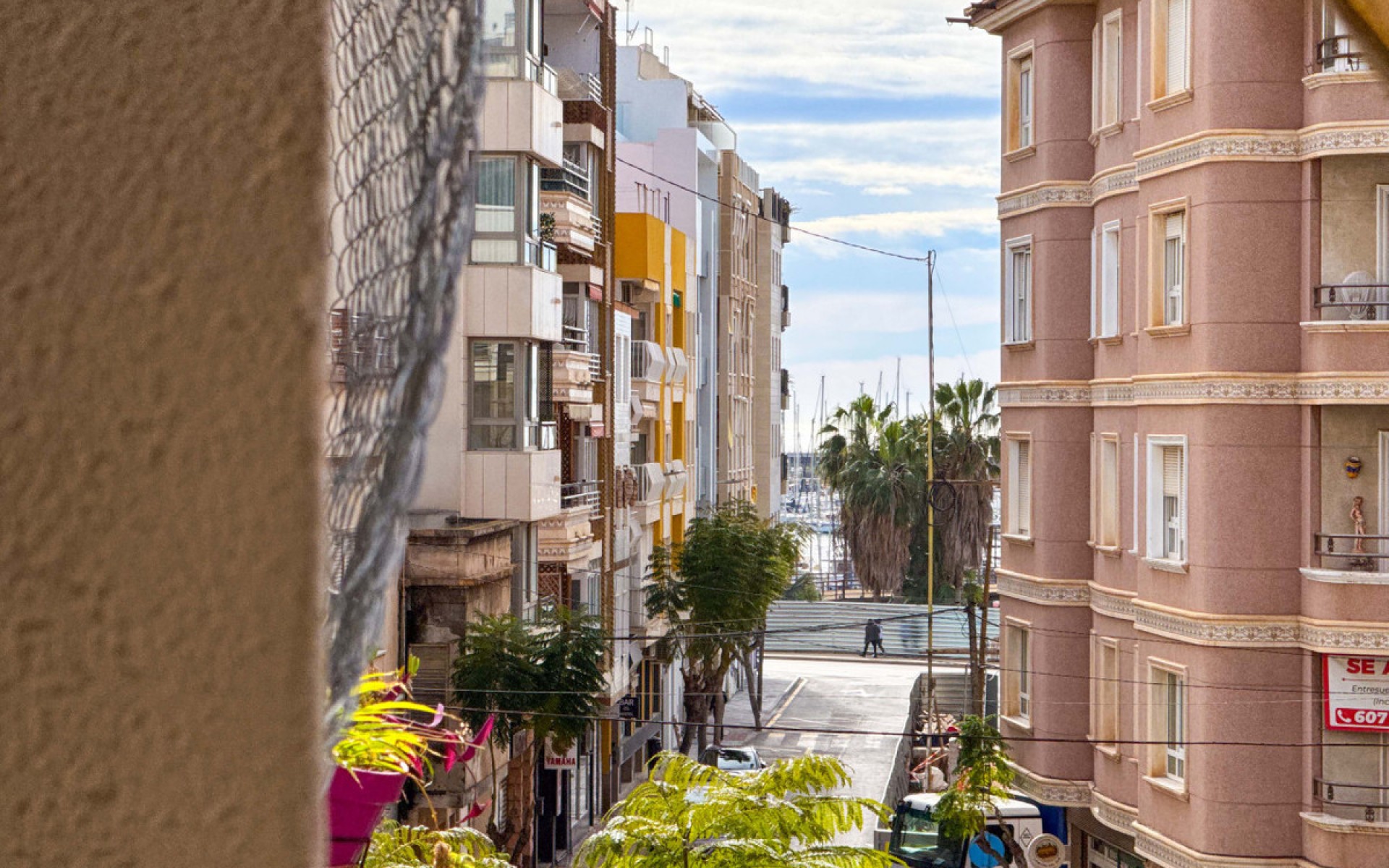 Resale - Apartment - Torrevieja - Torrevieja Centro