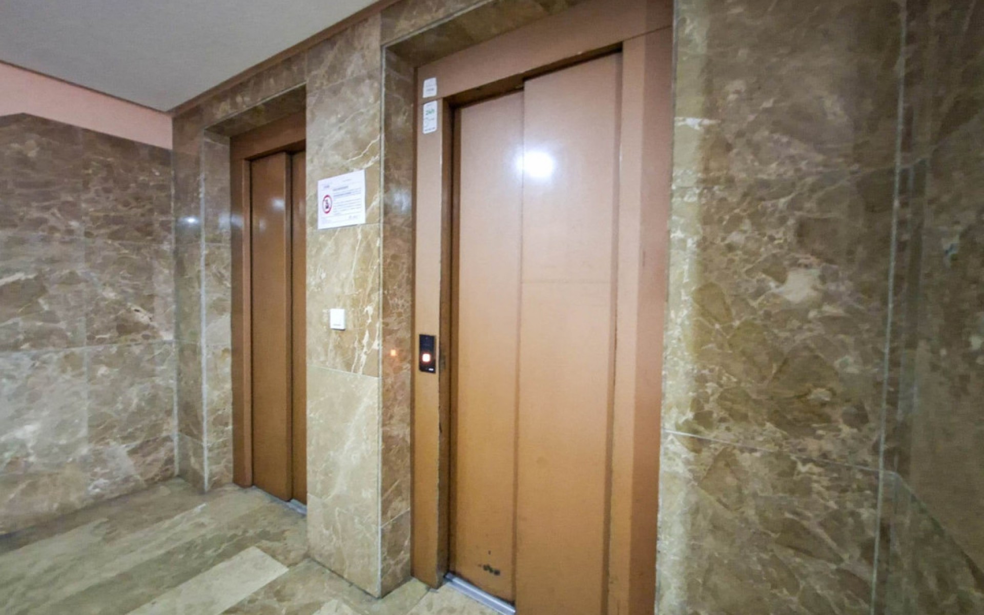 Resale - Apartment - Torrevieja - Torrevieja Centro