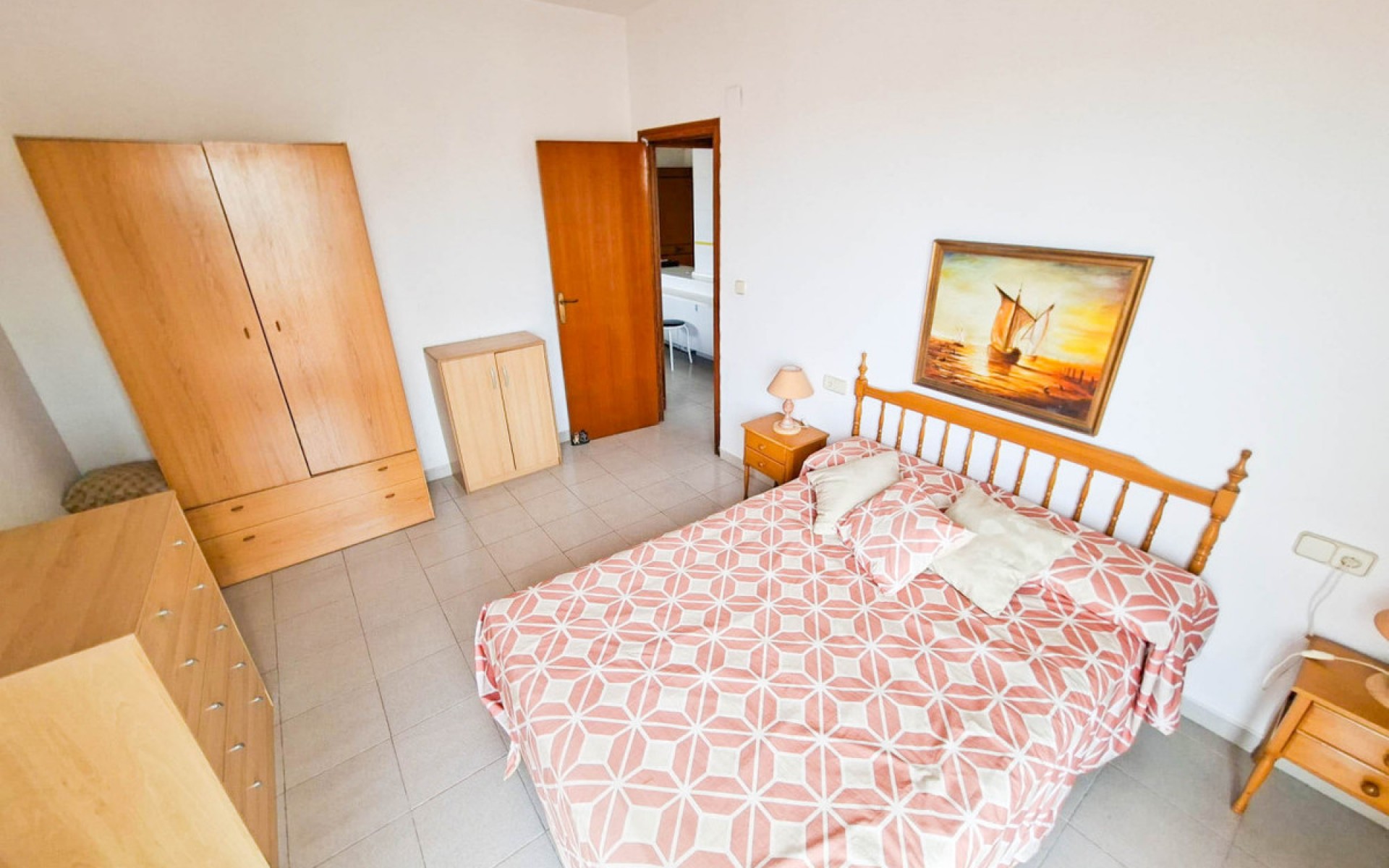 Resale - Apartment - Torrevieja - Torrevieja Centro