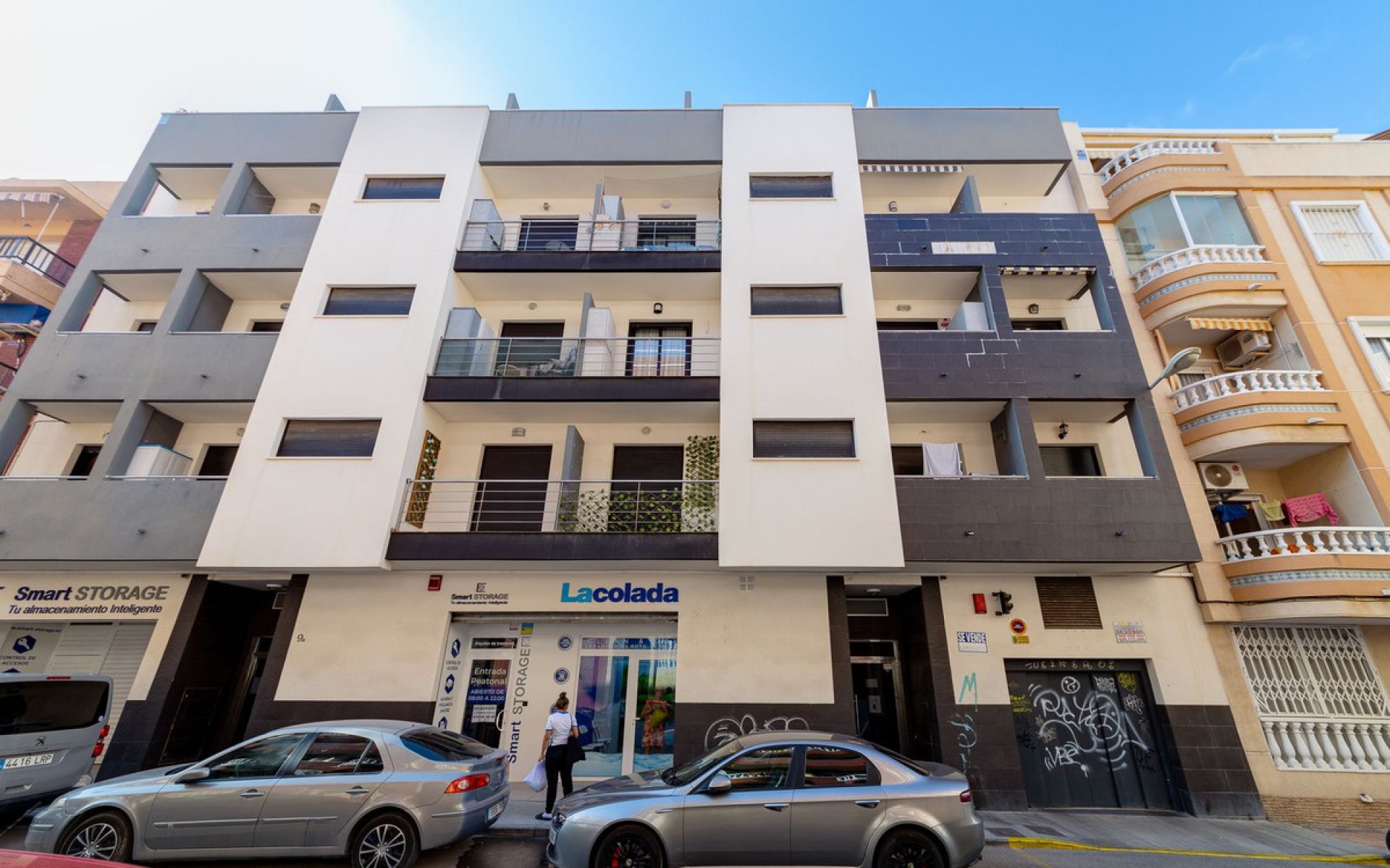 Resale - Apartment - Torrevieja - Torrevieja Centro