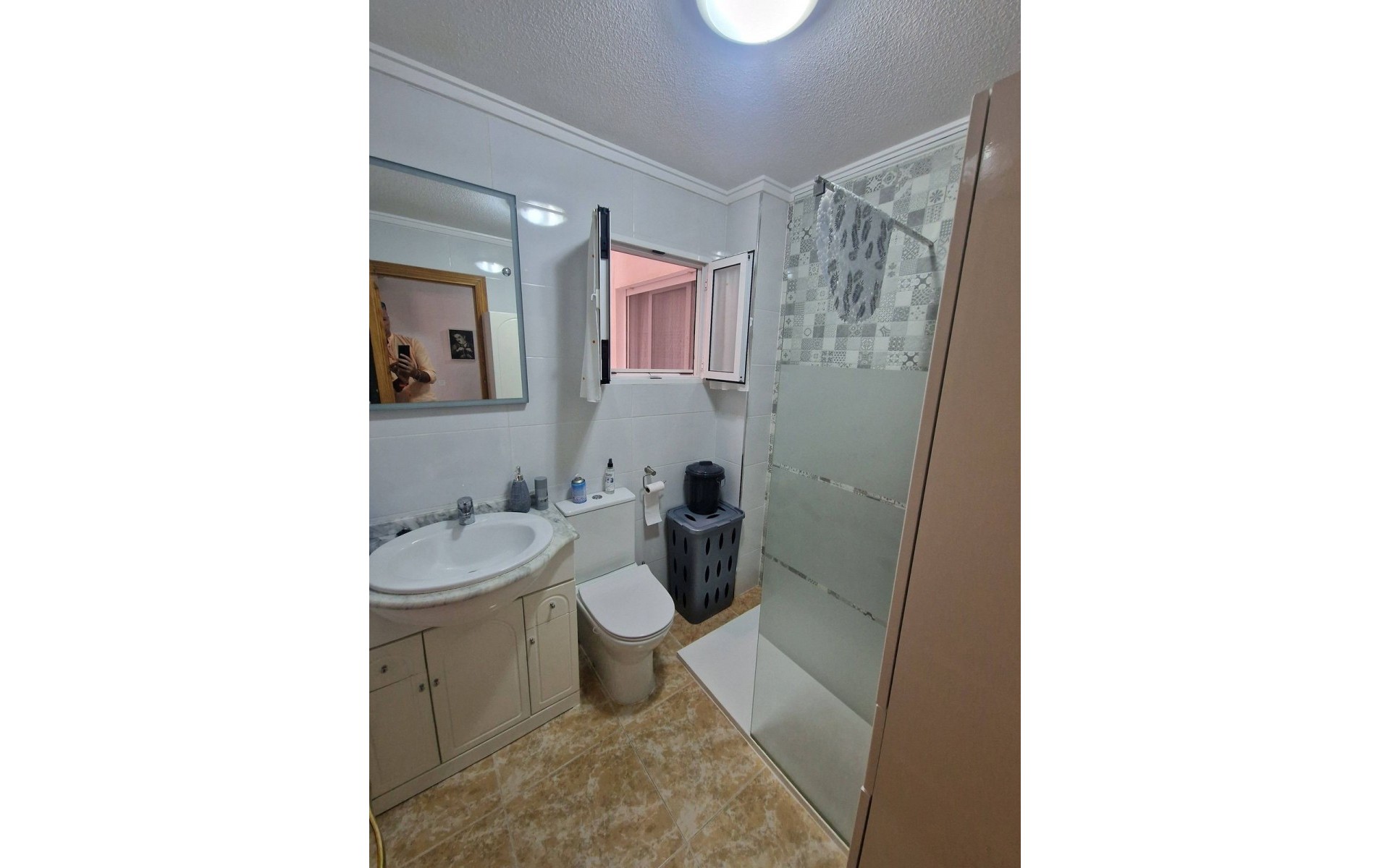 Resale - Apartment - Torrevieja - Torrevieja Centro