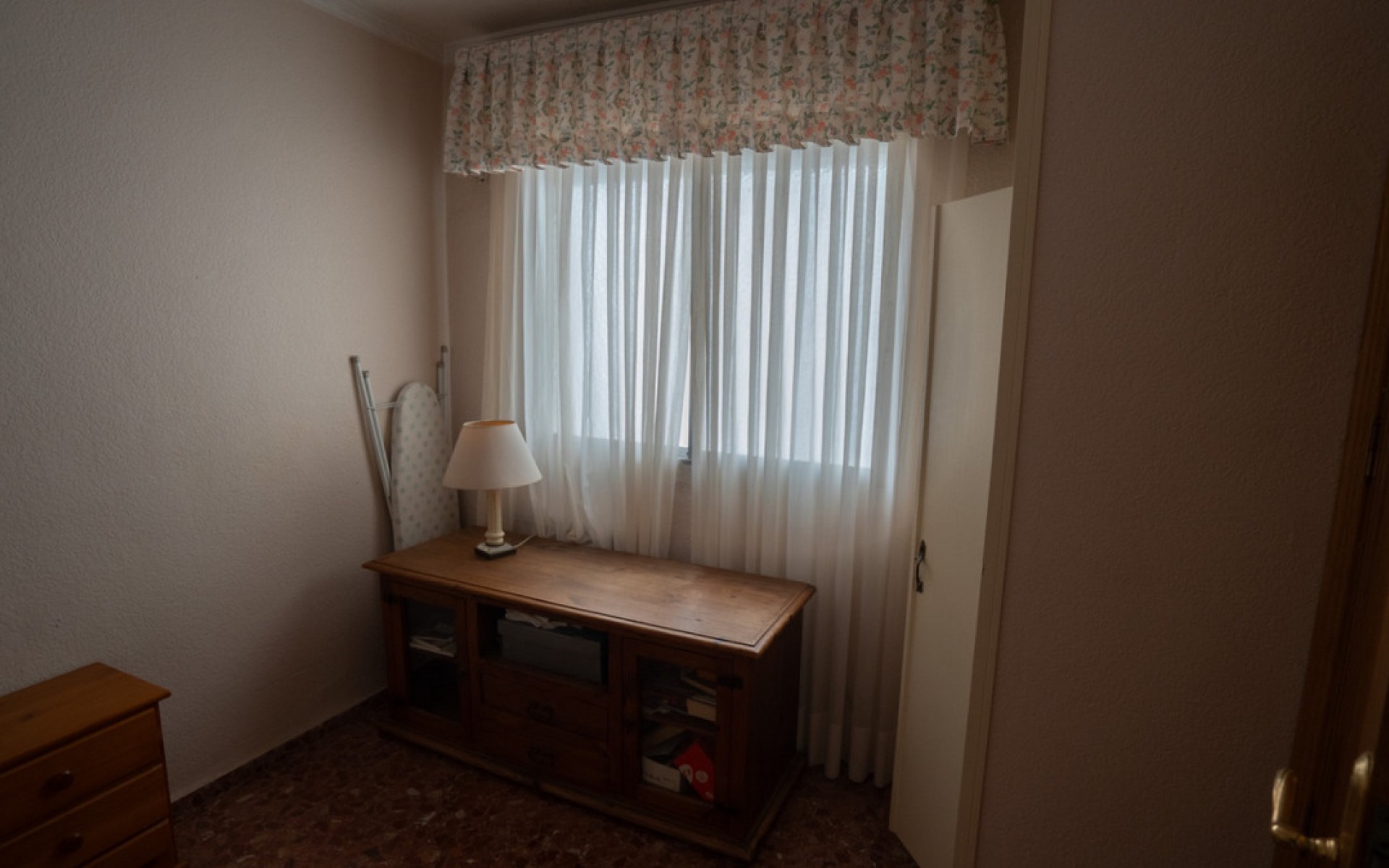 Resale - Apartment - Torrevieja - Torrevieja Centro