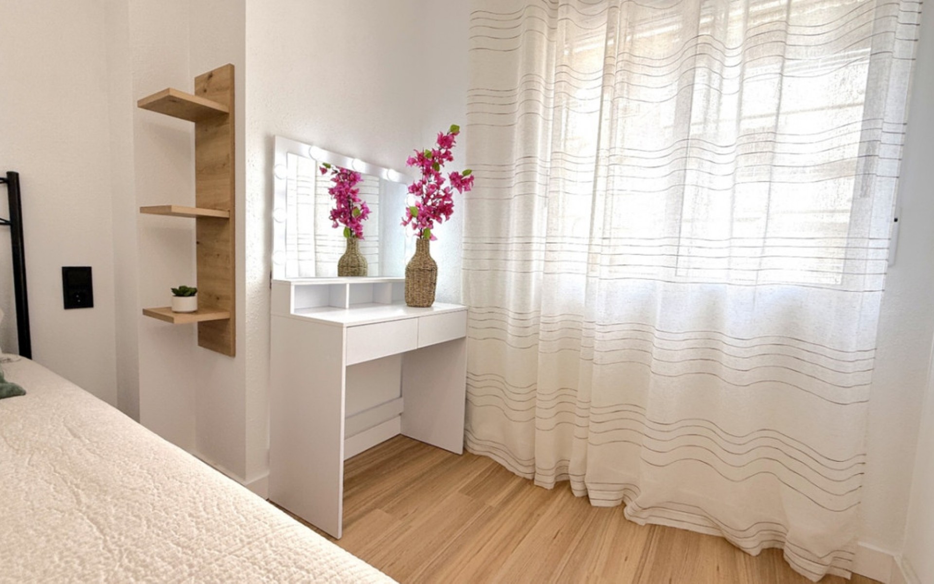 Resale - Apartment - Torrevieja - Torrevieja Centro