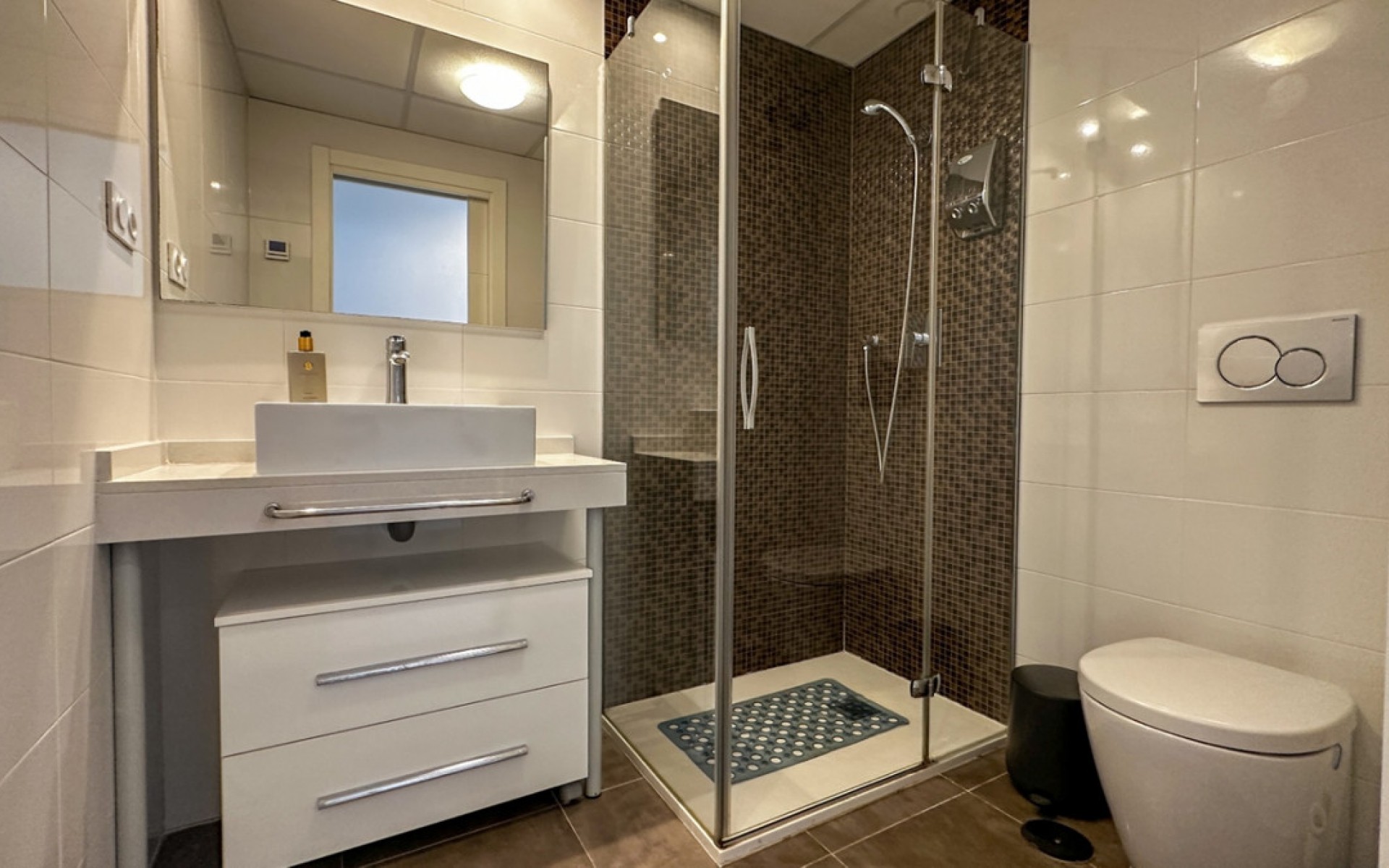 Resale - Apartment - Torrevieja - Torrevieja Centro