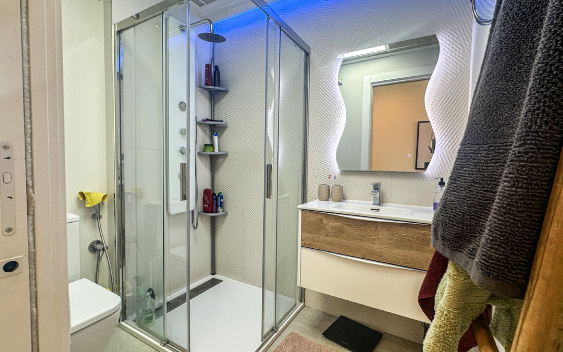 Resale - Apartment - Torrevieja - Torrevieja Centro