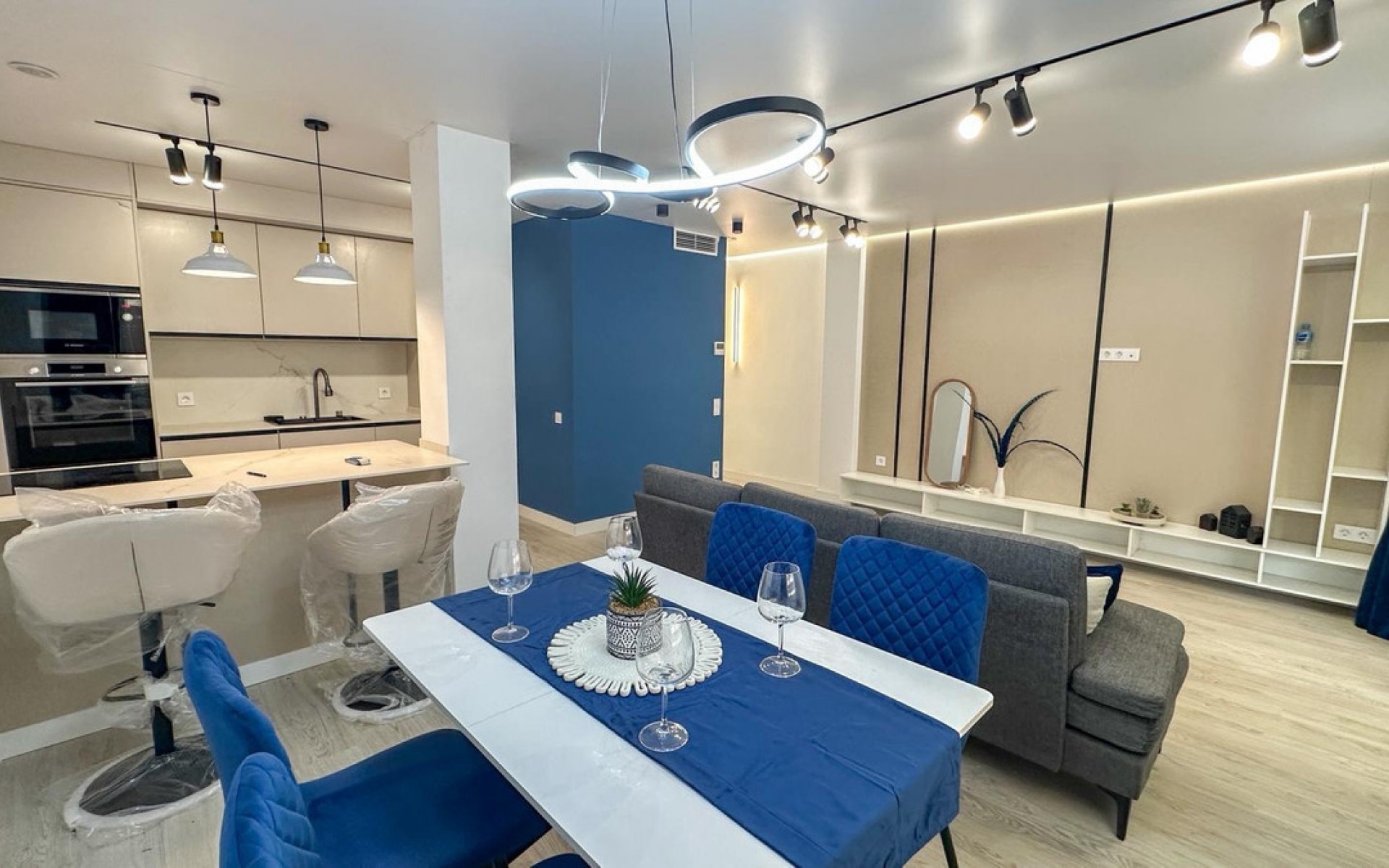 Resale - Apartment - Torrevieja - Torrevieja Centro