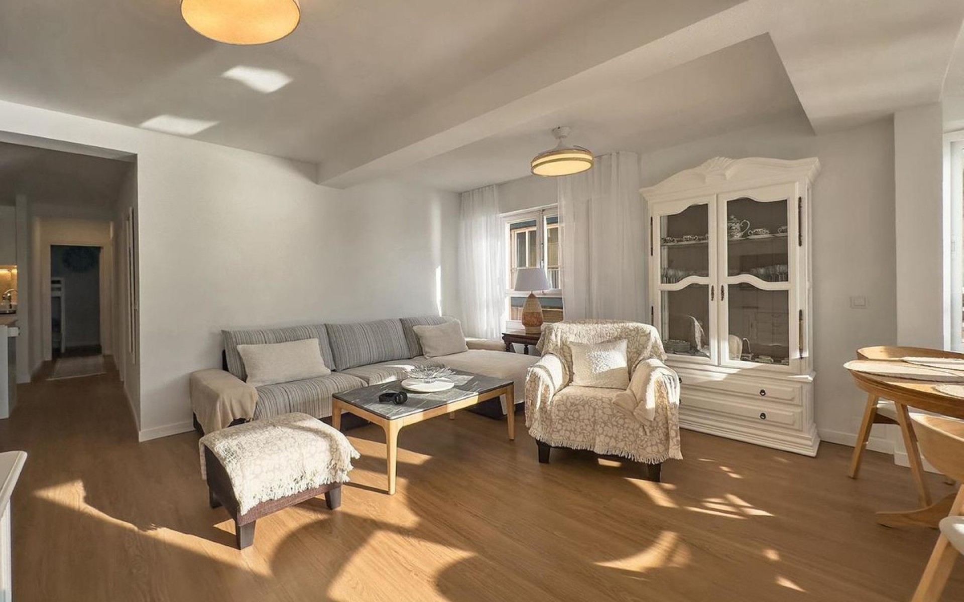 Resale - Apartment - Torrevieja - Torrevieja Centro
