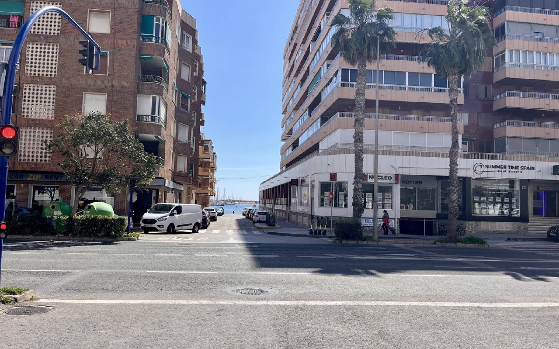 Resale - Apartment - Torrevieja - Torrevieja Centro