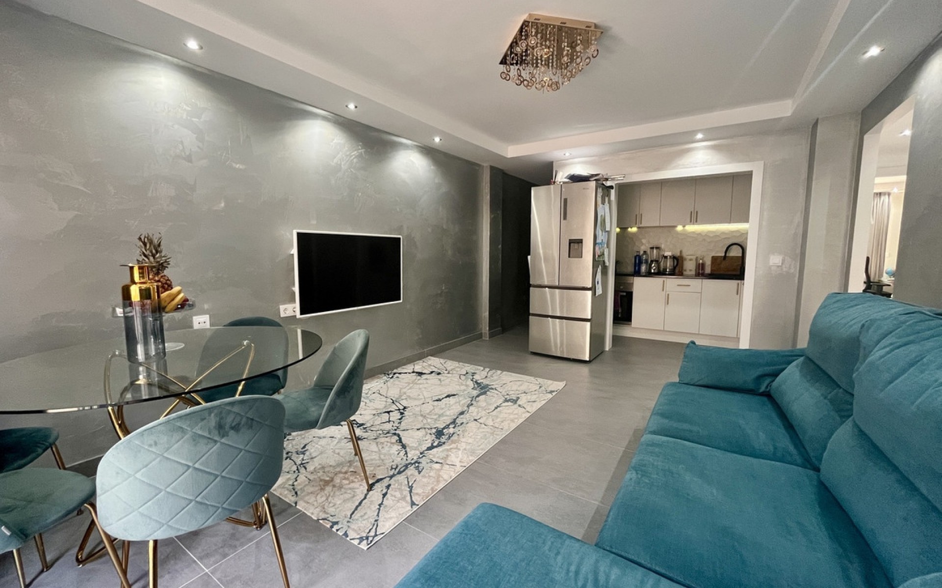 Resale - Apartment - Torrevieja - Torrevieja Centro