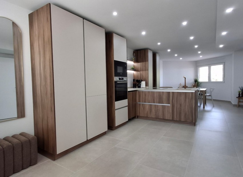 Resale - Apartment - Torrevieja - Torrevieja Centro
