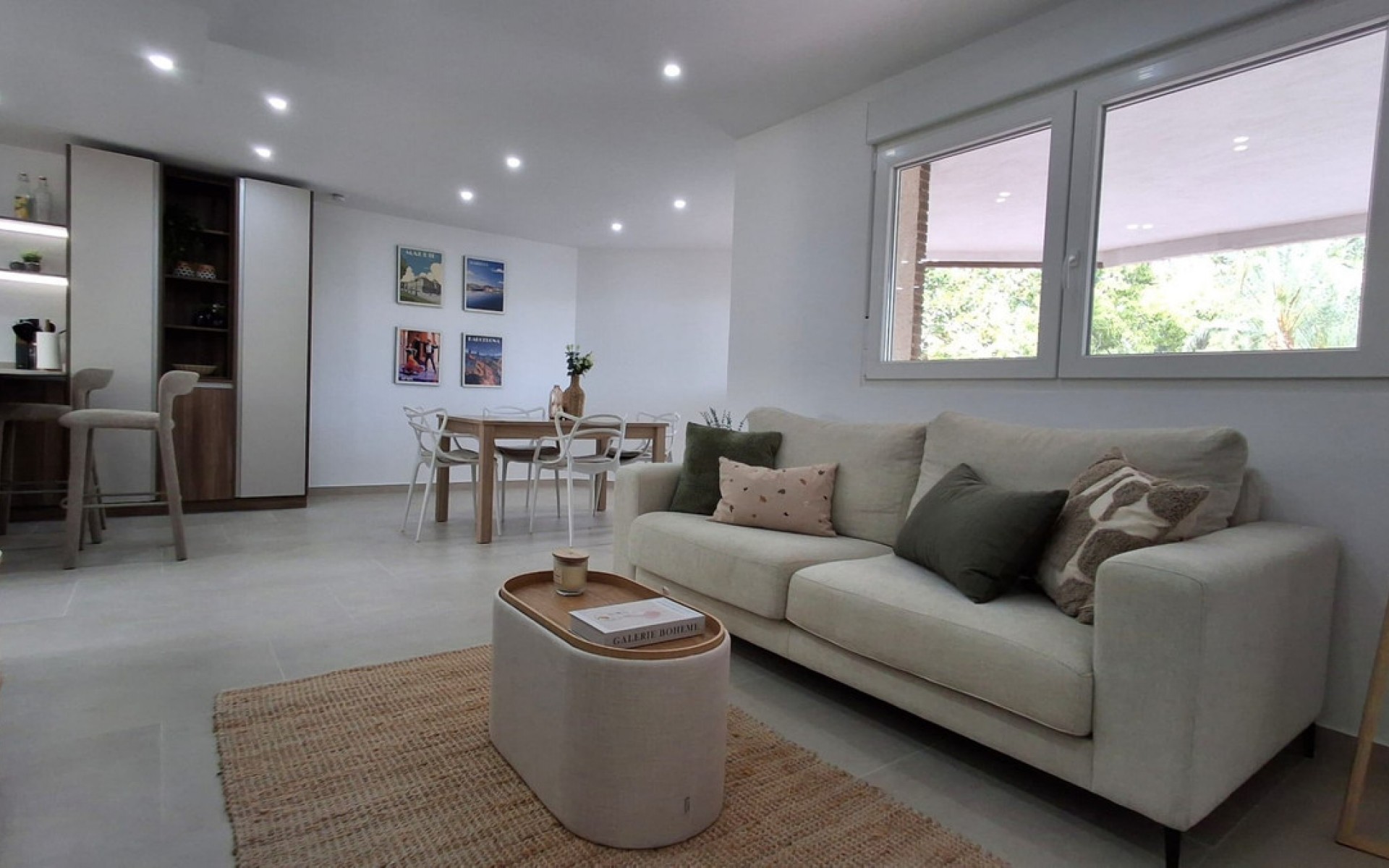 Resale - Apartment - Torrevieja - Torrevieja Centro