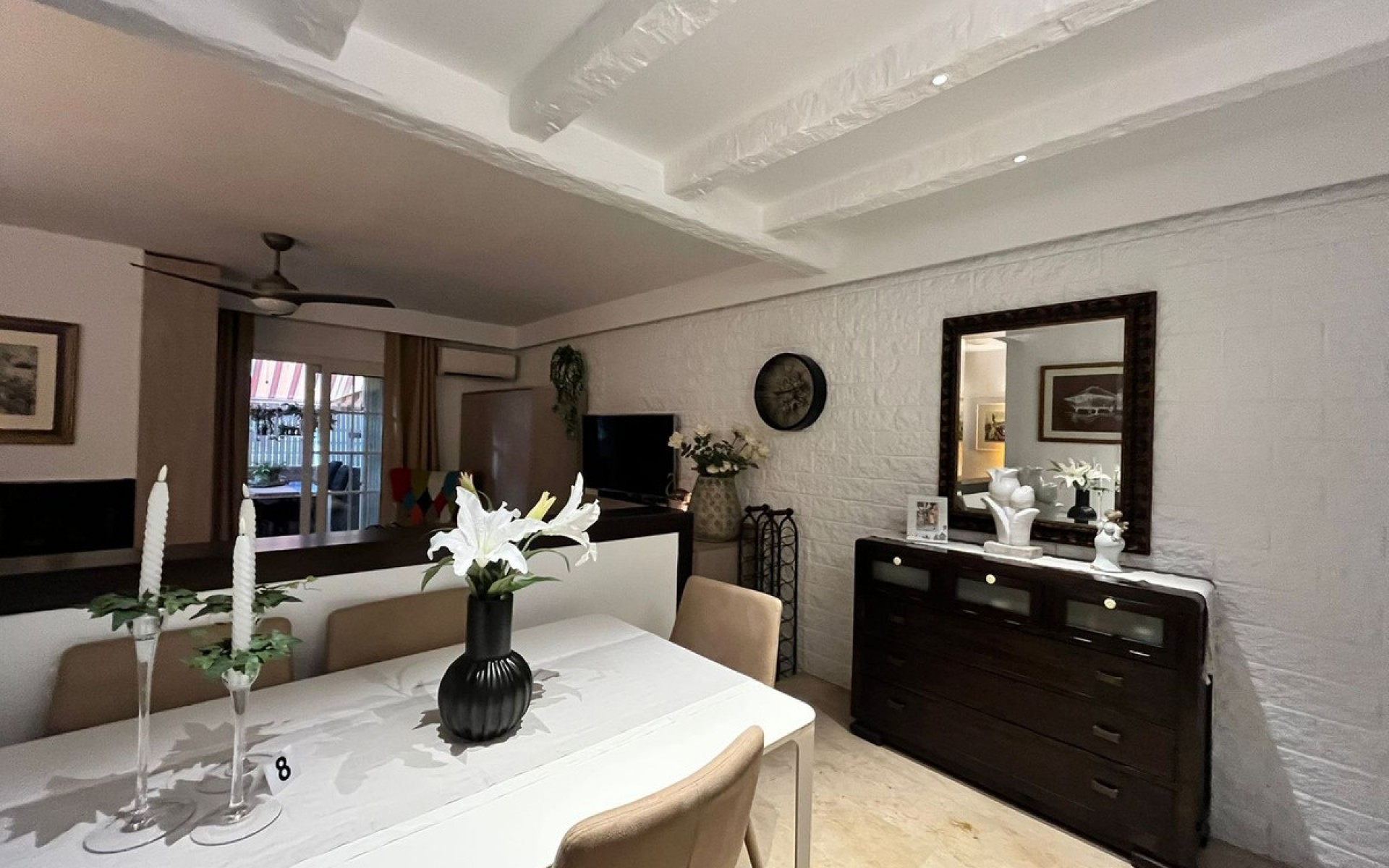 Resale - Apartment - Torrevieja - Torrevieja Centro