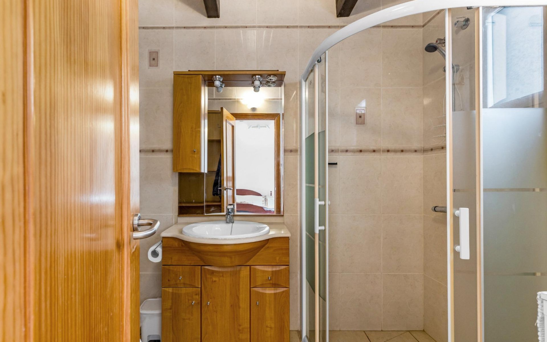 Resale - Apartment - Torrevieja - Torrevieja Centro