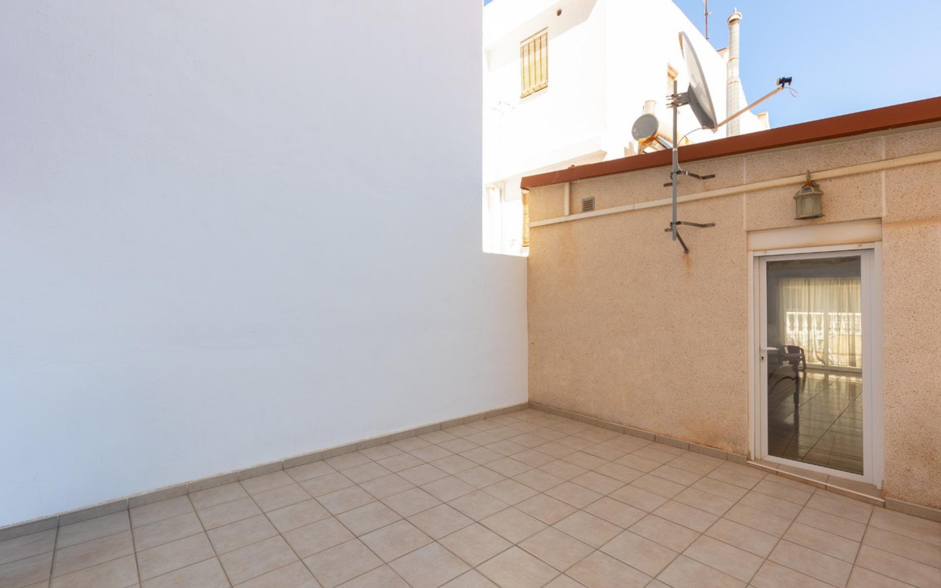 Resale - Apartment - Torrevieja - Torrevieja Centro