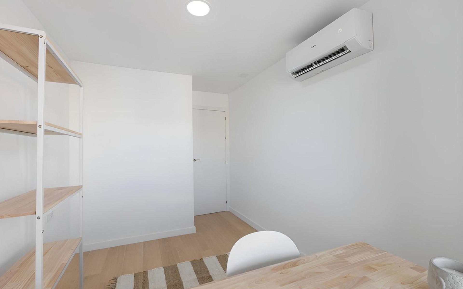 Resale - Apartment - Torrevieja - Torrevieja Centro