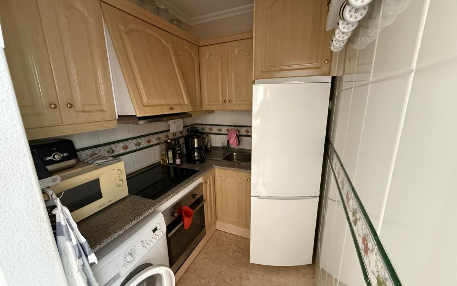 Resale - Apartment - Torrevieja - Torrevieja Centro