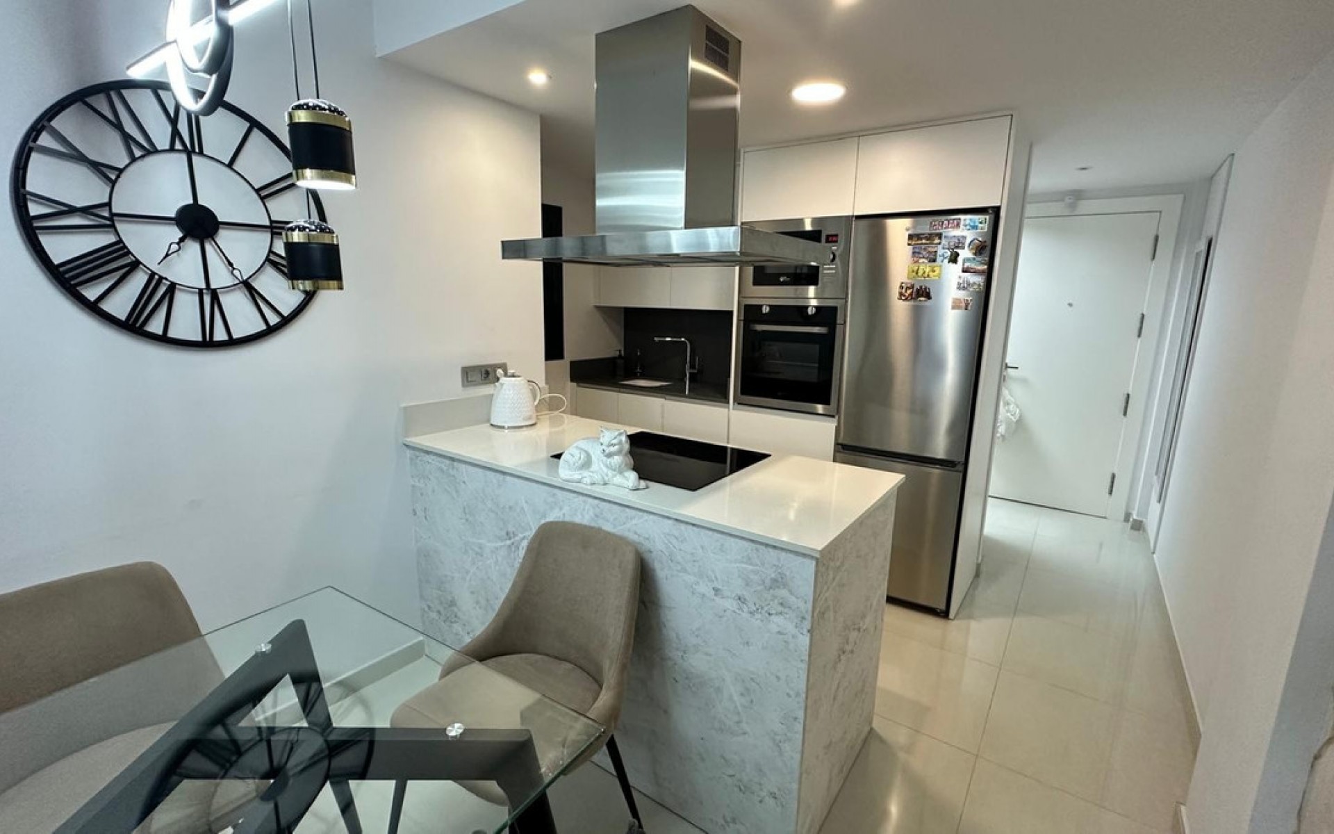 Resale - Apartment - Torrevieja - Torrevieja Centro