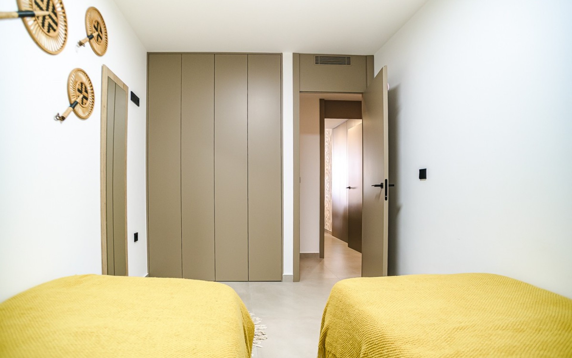 Resale - Apartment - Torrevieja - Torrevieja Centro