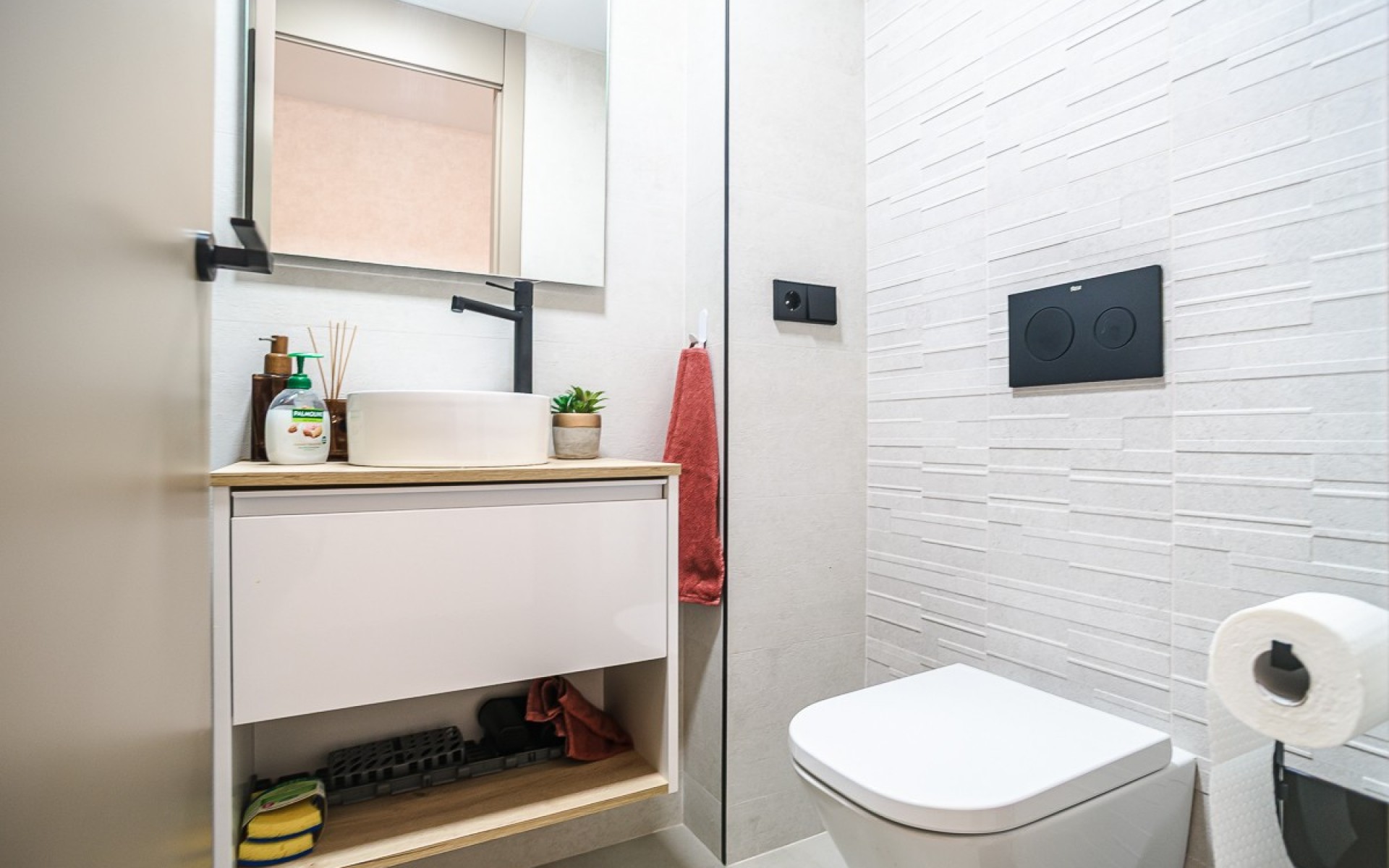 Resale - Apartment - Torrevieja - Torrevieja Centro